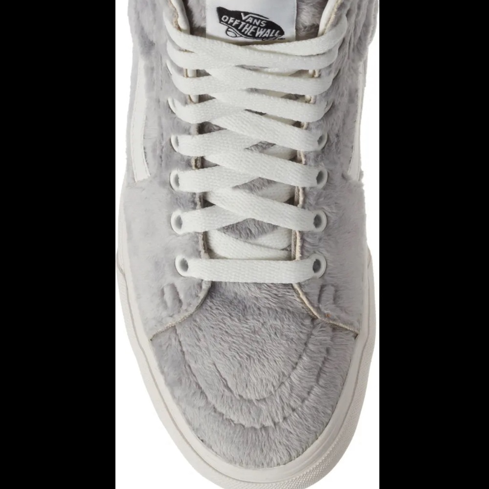Vans Sk8-Hi Sherpa Sneaker - Picture 6 of 9